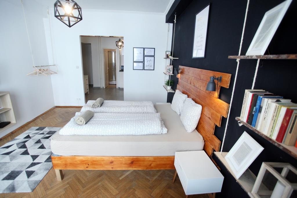 D.Five Inspire Apartment Budapest Ngoại thất bức ảnh