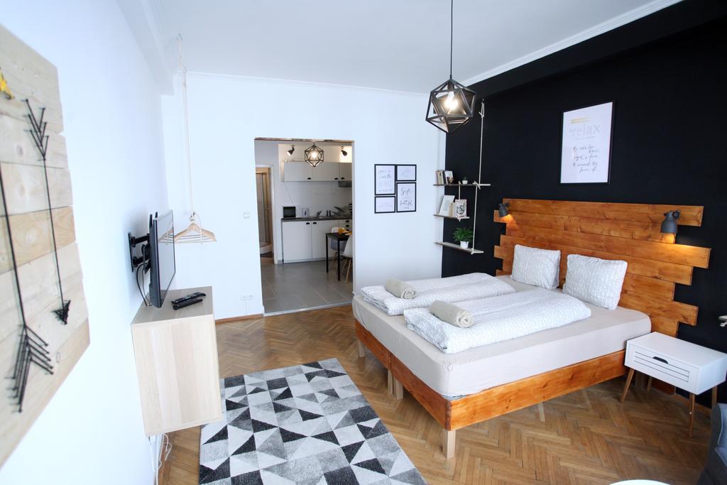 D.Five Inspire Apartment Budapest Ngoại thất bức ảnh